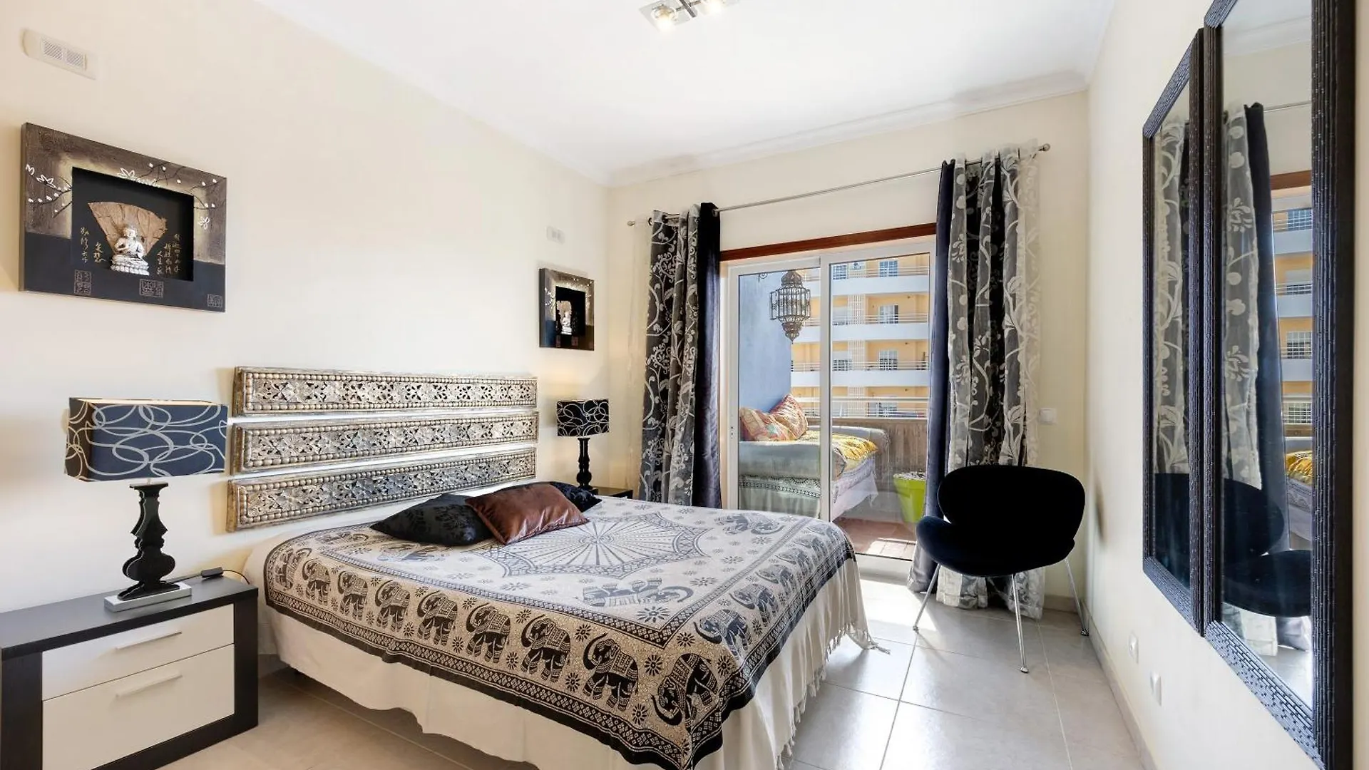 Charme D'Orient Apartment Portimao 0*,  Portugal